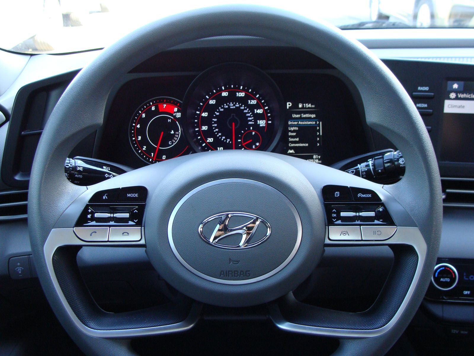 Used 2023 Hyundai Elantra SEL w/ Preferred Accessory Package image 13