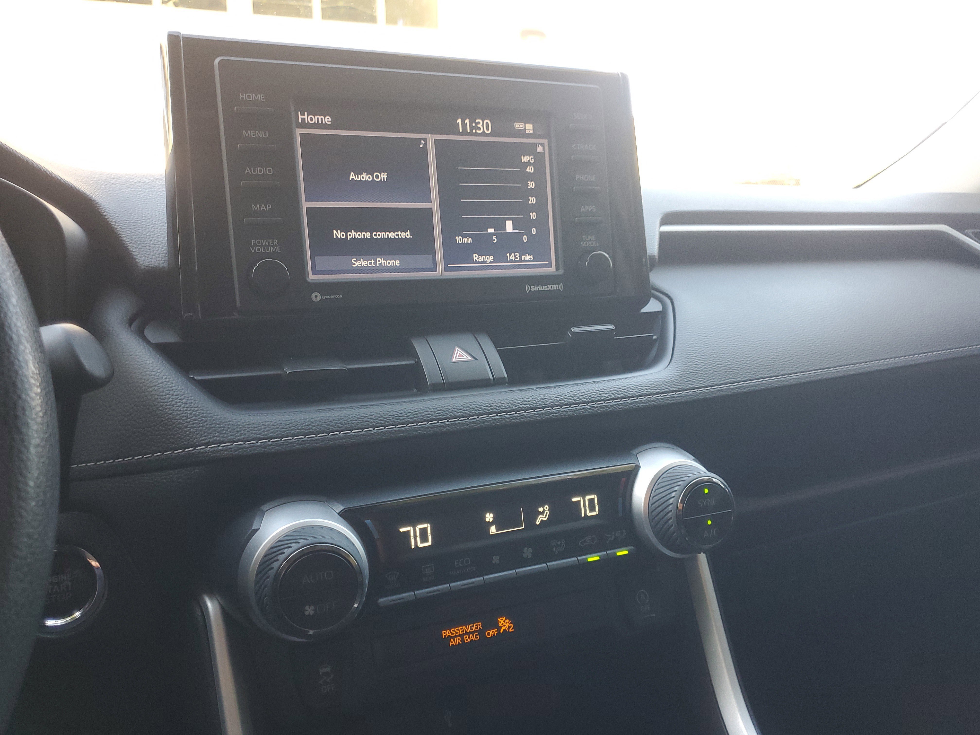 Used 2022 Toyota RAV4 XLE image 26