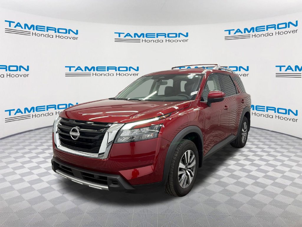 Used 2025 Nissan Pathfinder SL