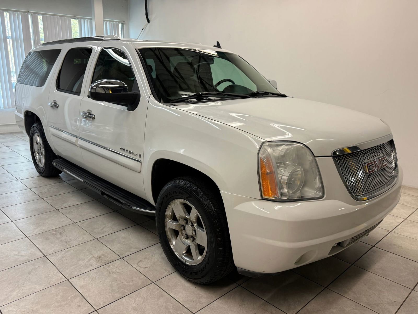 Used 2007 GMC Yukon XL Denali
