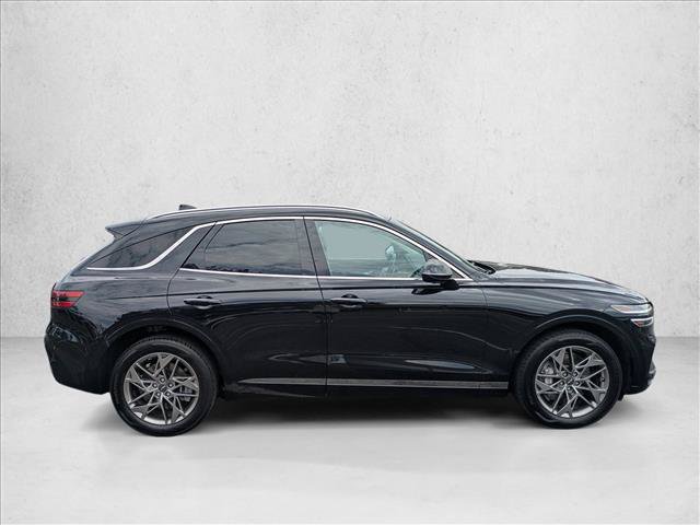 Used 2025 Genesis GV70 2.5T AWD/4WD video 4