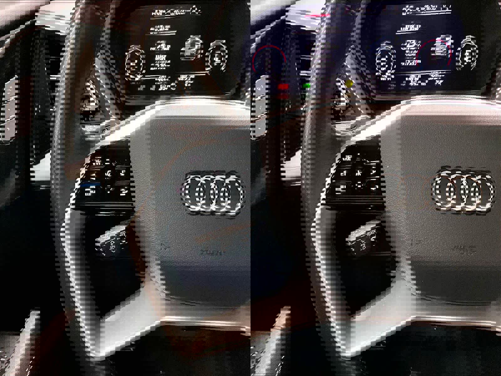 Certified 2023 Audi Q4 e-tron Premium Plus w/ Premium Plus image 19