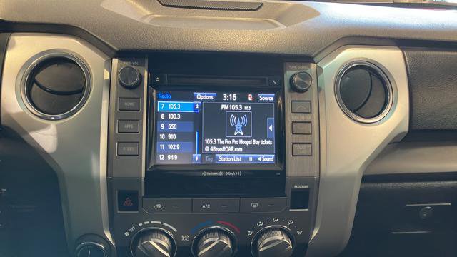 Used 2016 Toyota Tundra SR5 w/ SR5 Upgrade Package AWD/4WD image 16