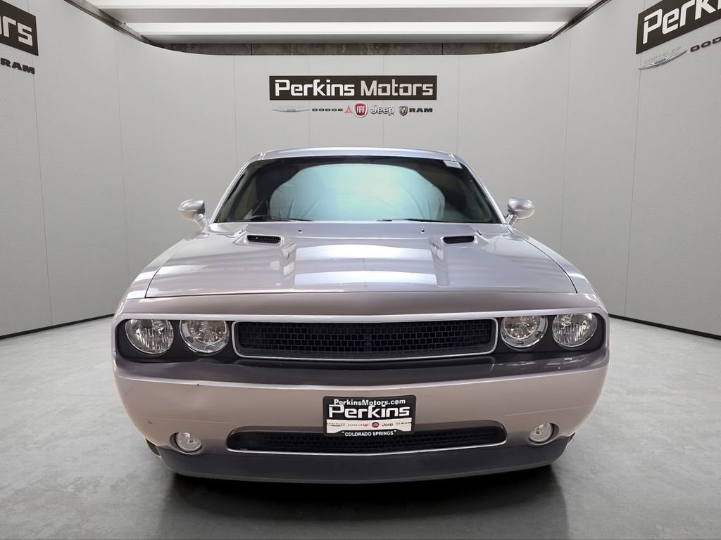 Used 2014 Dodge Challenger R/T RWD image 8