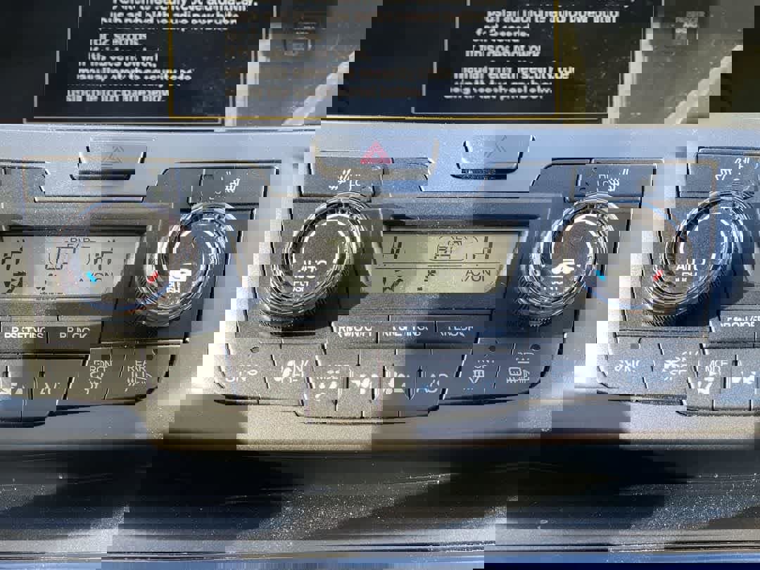 Used 2016 Honda Odyssey Touring image 14