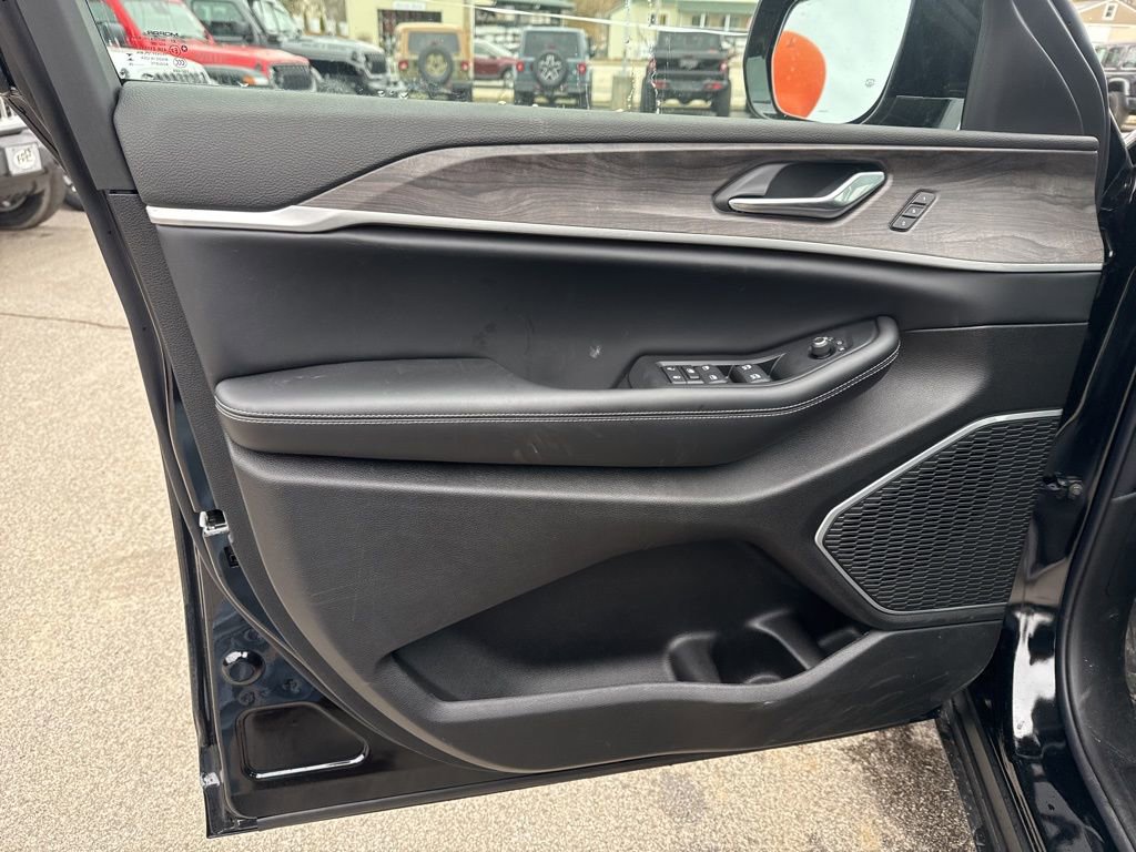 New 2026 Jeep Grand Cherokee Limited image 20