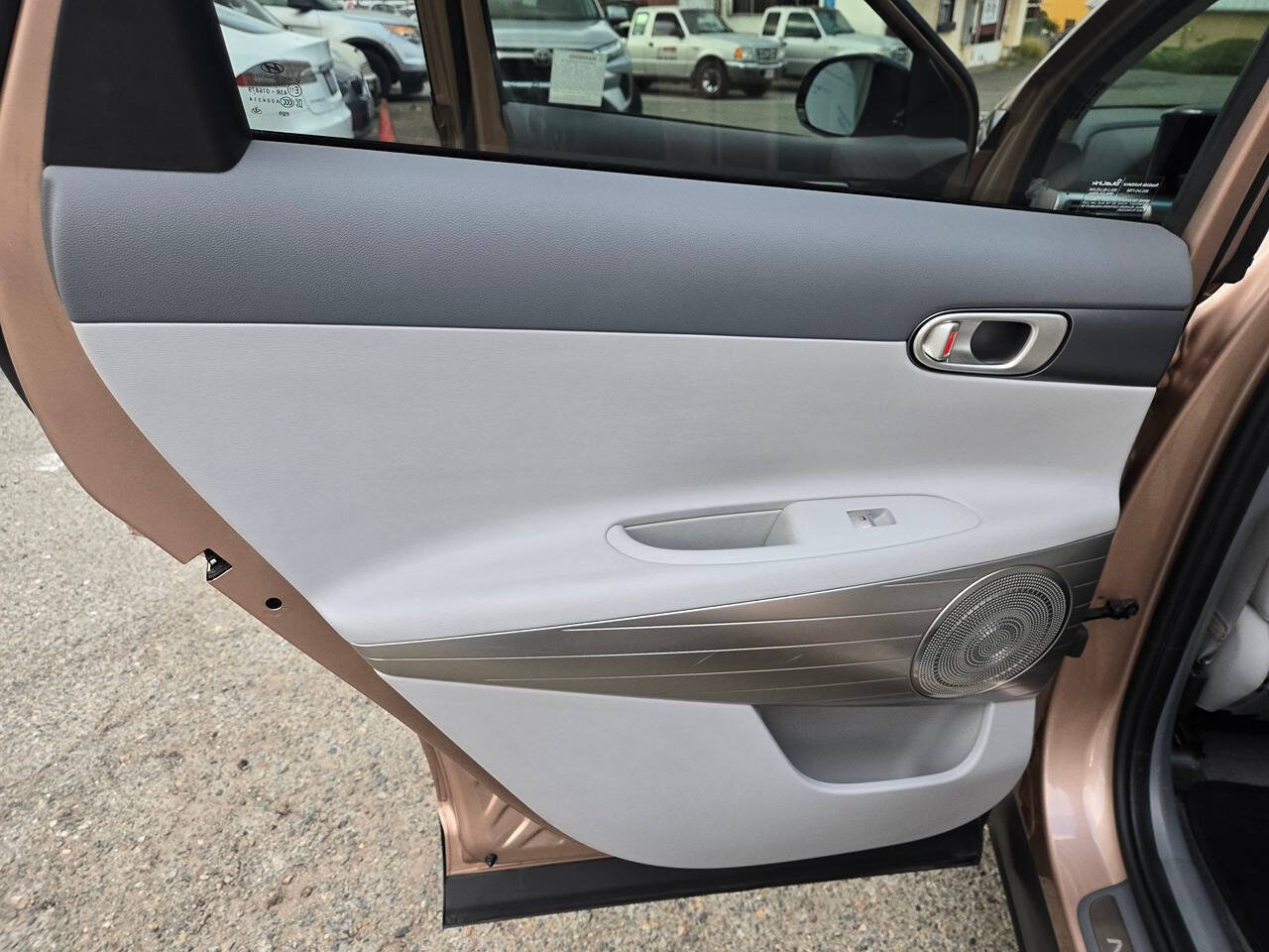 Used 2022 Hyundai Nexo Blue FWD image 24