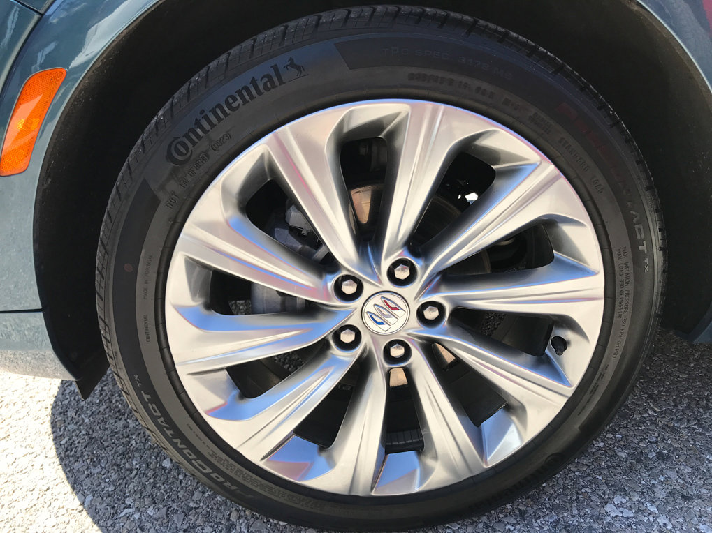 Used 2024 Buick Envista Avenir image 11