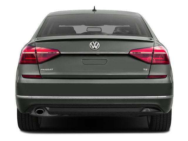 Used 2017 Volkswagen Passat 1.8T R-Line FWD image 5