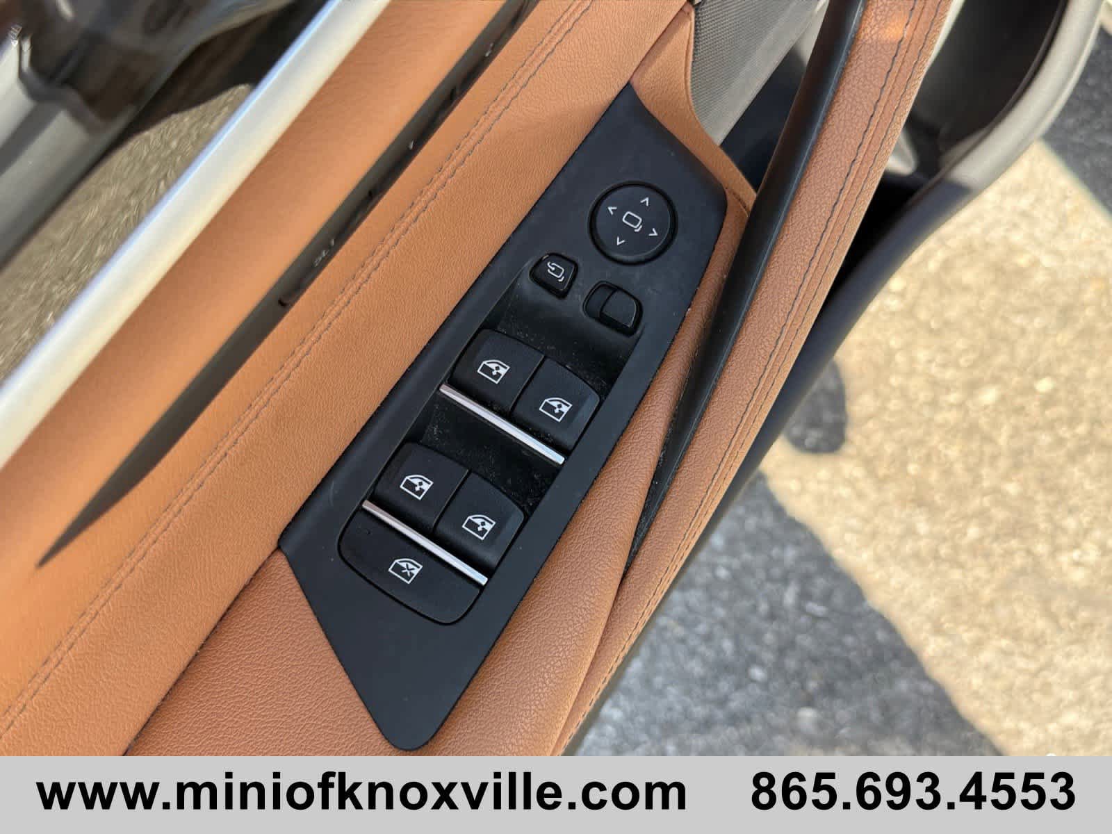 Used 2023 BMW 530i xDrive w/ Premium Package AWD/4WD image 14