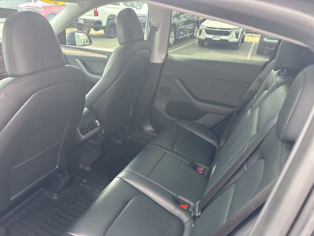 Used 2023 Tesla Model Y Long Range image 16
