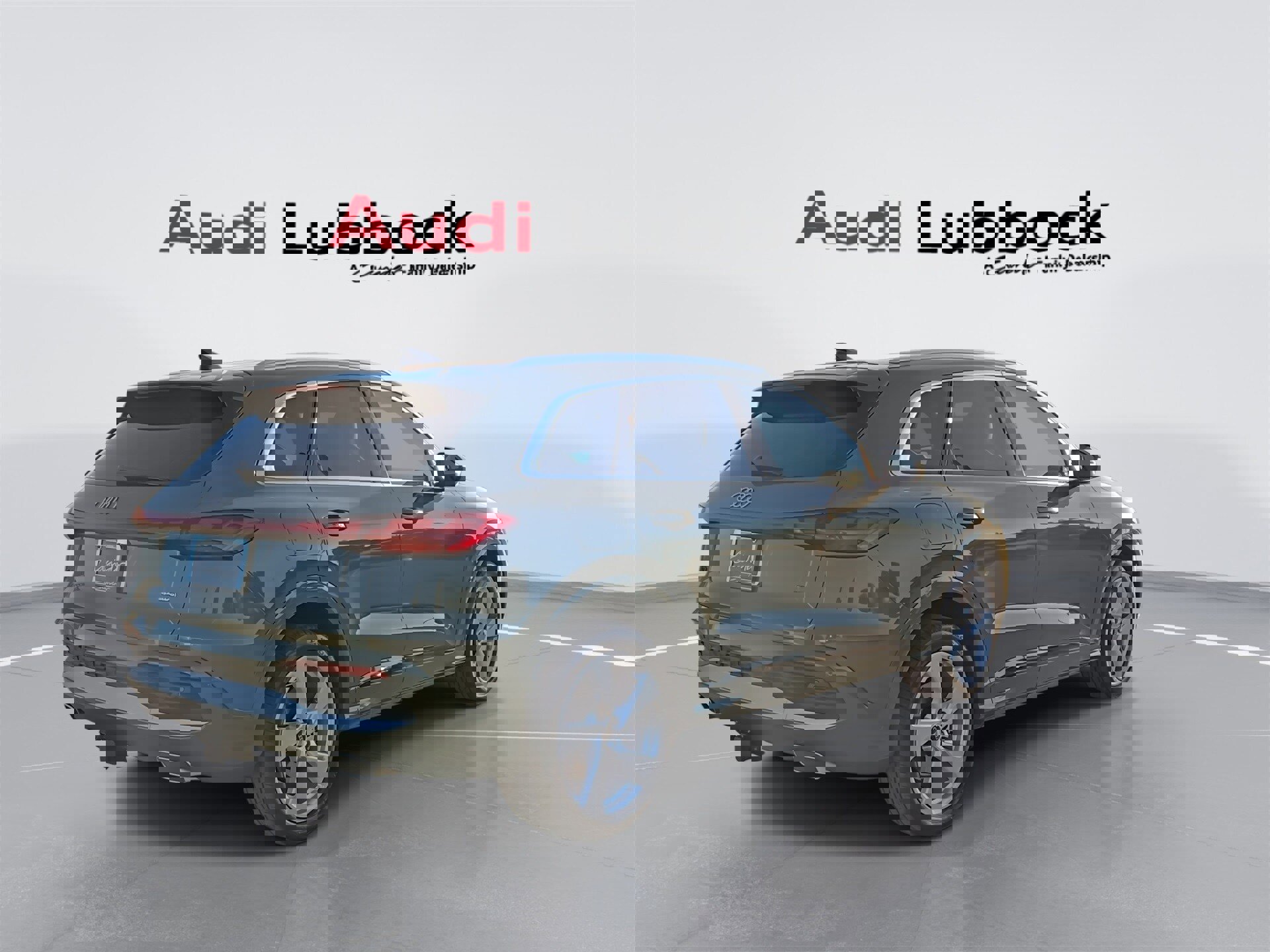 New 2025 Audi Q5 Prestige image 8