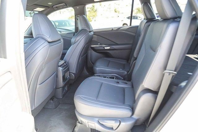 Used 2024 Lexus TX 500h AWD w/ Technology Package image 18