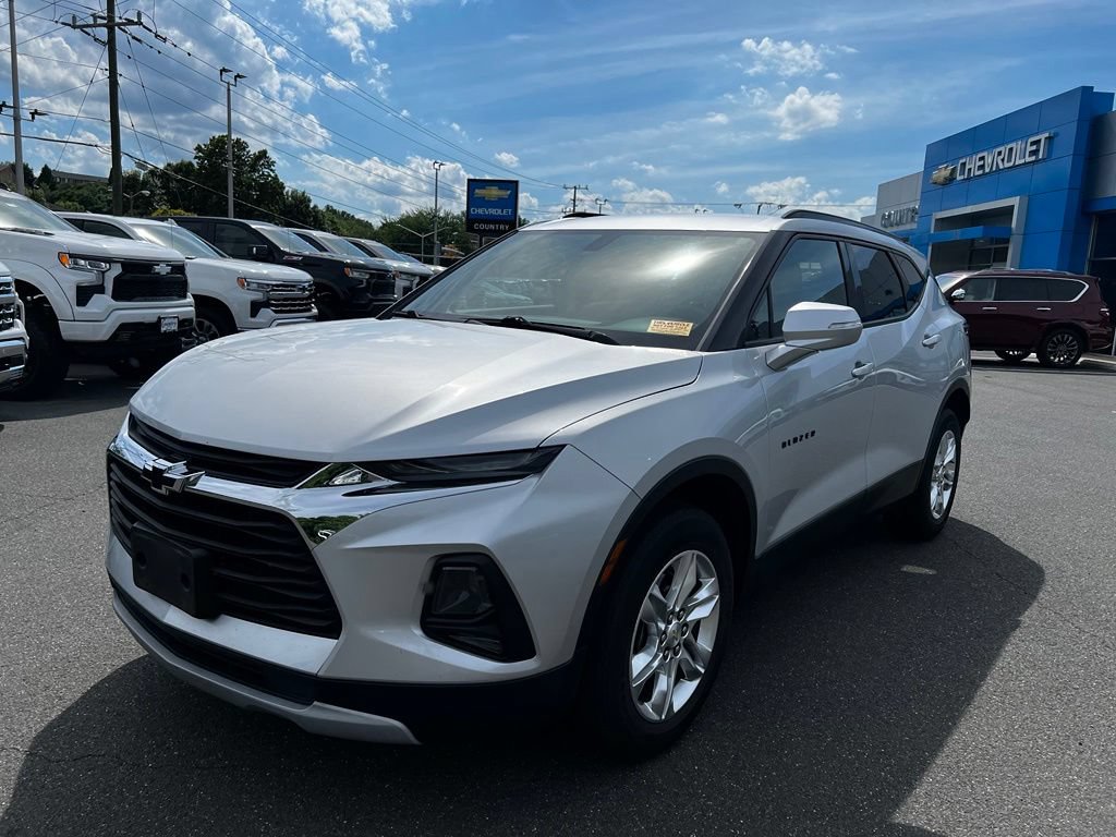 Used 2019 Chevrolet Blazer LT FWD image 2