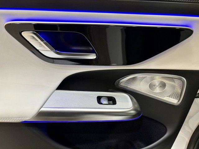 New 2026 Mercedes-Benz E 53 AMG e 4MATIC Sedan image 30