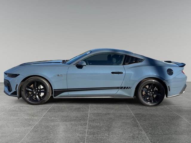 Used 2025 Ford Mustang GT RWD image 5