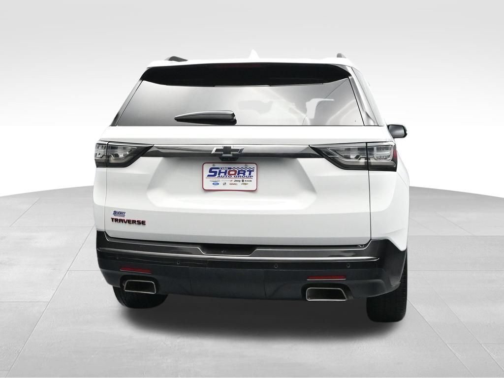 Used 2019 Chevrolet Traverse Premier w/ Redline Edition FWD image 4