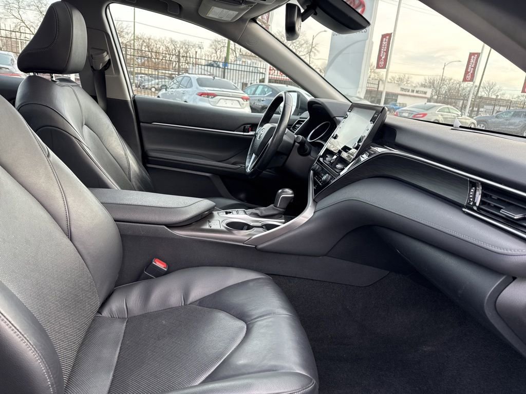 Certified 2021 Toyota Camry XLE image 15