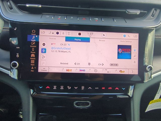 New 2026 Jeep Grand Cherokee Limited AWD/4WD image 24