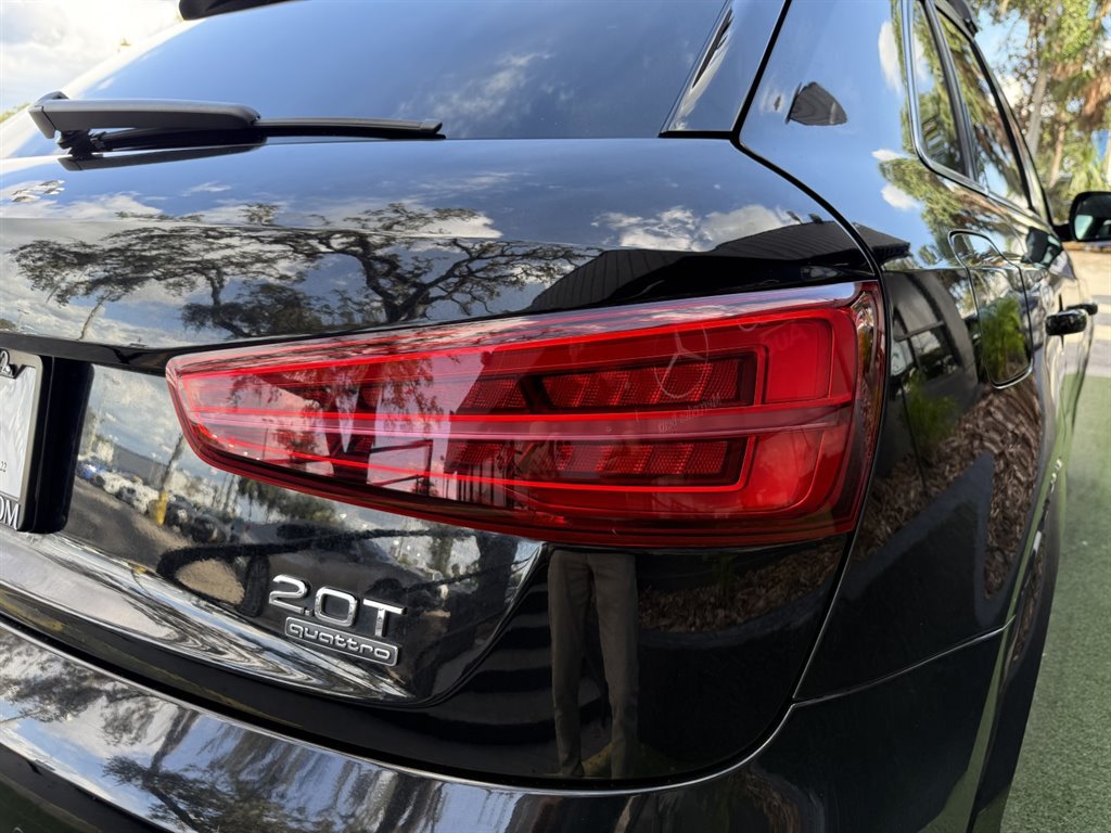 Used 2016 Audi Q3 2.0T Premium Plus w/ Technology Package AWD/4WD image 10