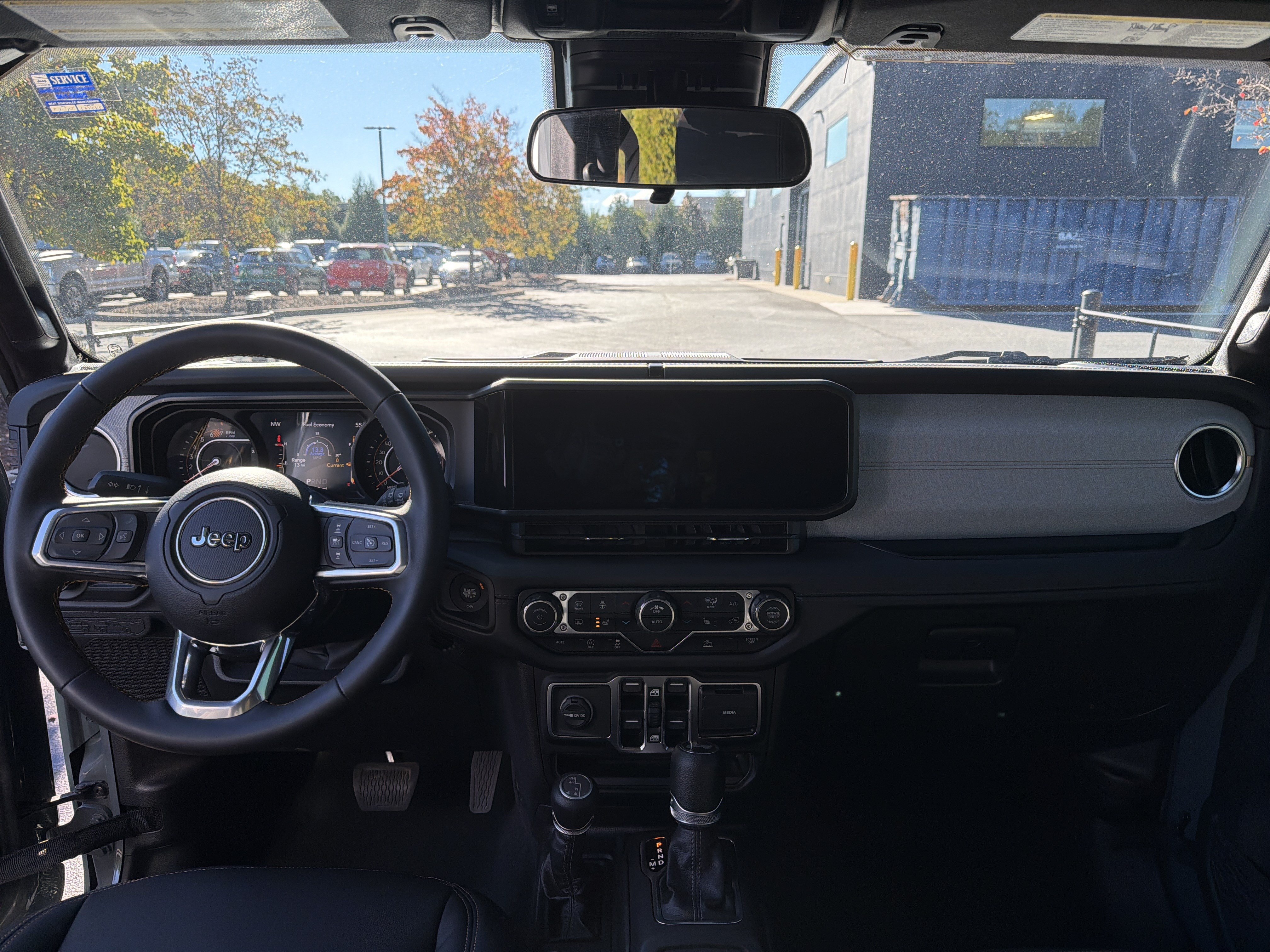 Used 2024 Jeep Wrangler Unlimited Sahara AWD/4WD image 58