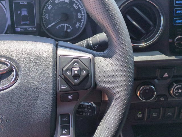 Used 2019 Toyota Tacoma TRD Sport w/ Technology Package AWD/4WD image 39