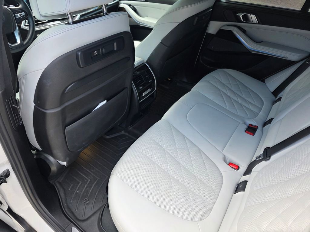 Certified 2023 BMW X5 xDrive45e w/ Executive Package AWD/4WD image 15