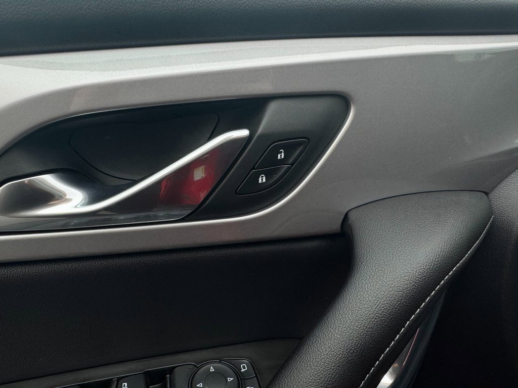 Used 2022 Chevrolet Blazer LT image 12