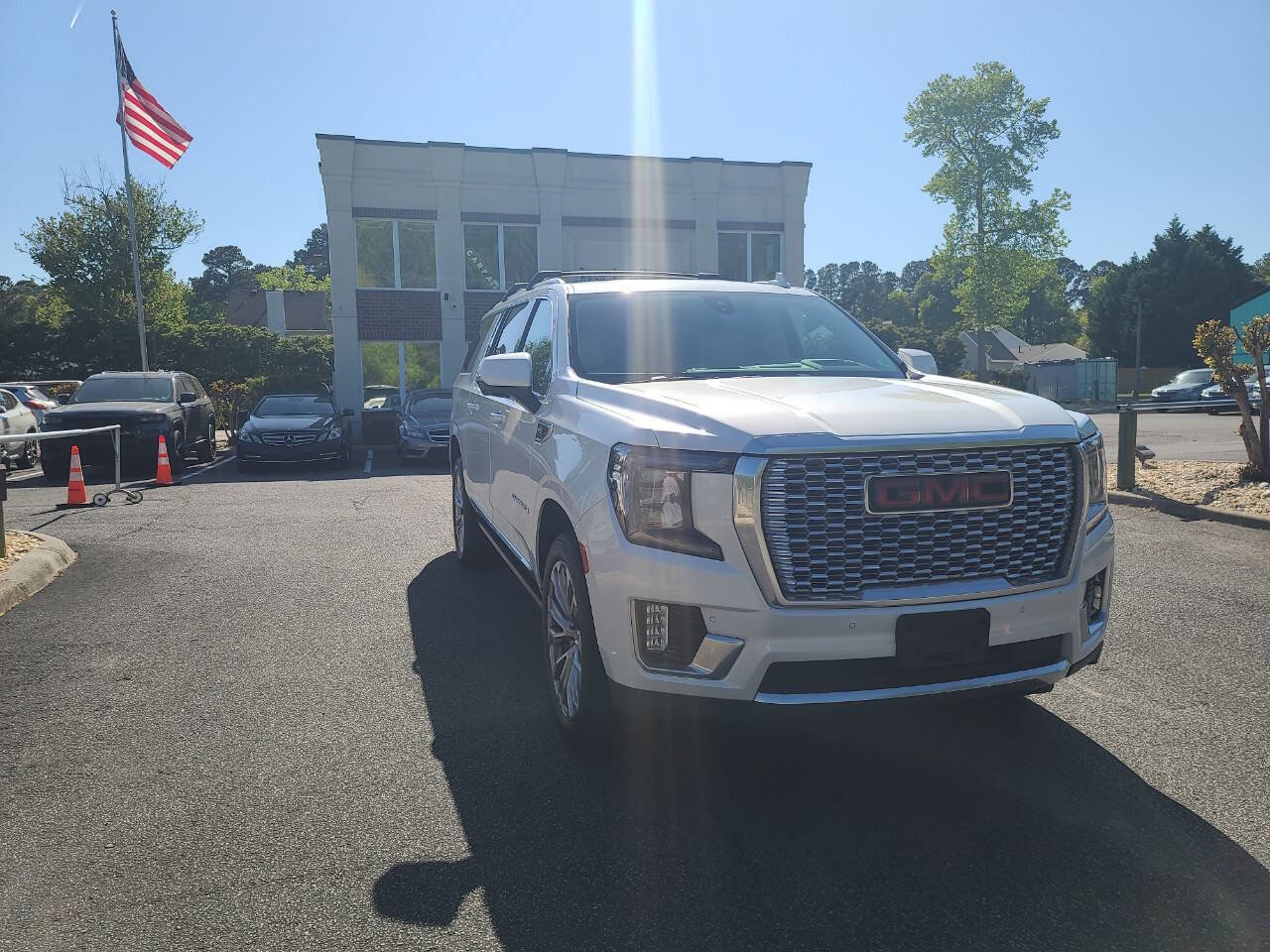 Used 2021 GMC Yukon XL Denali w/ Denali Premium Package