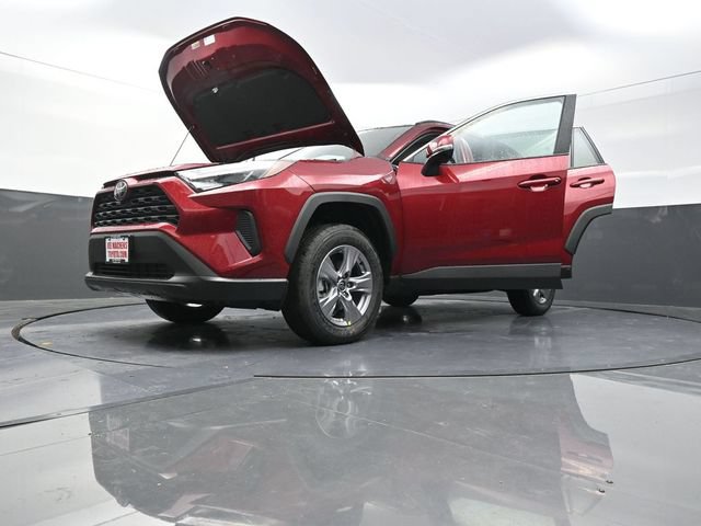 New 2025 Toyota RAV4 XLE w/ Convenience Package AWD/4WD image 37