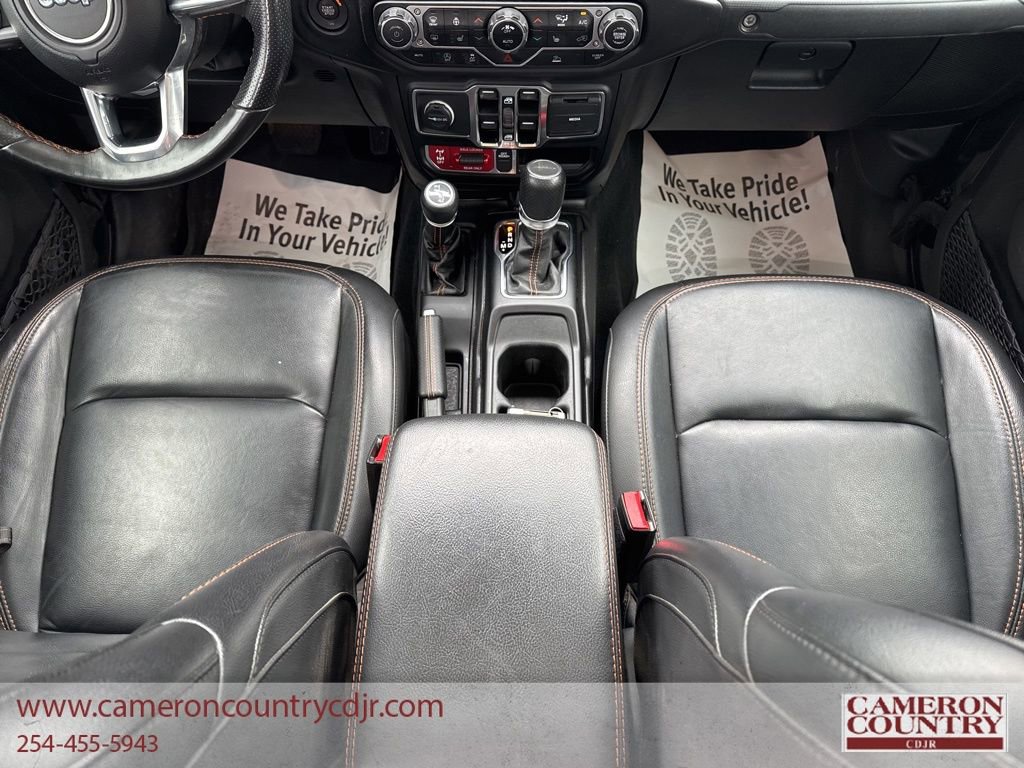 Used 2023 Jeep Gladiator Mojave w/ Cold Weather Group AWD/4WD image 13