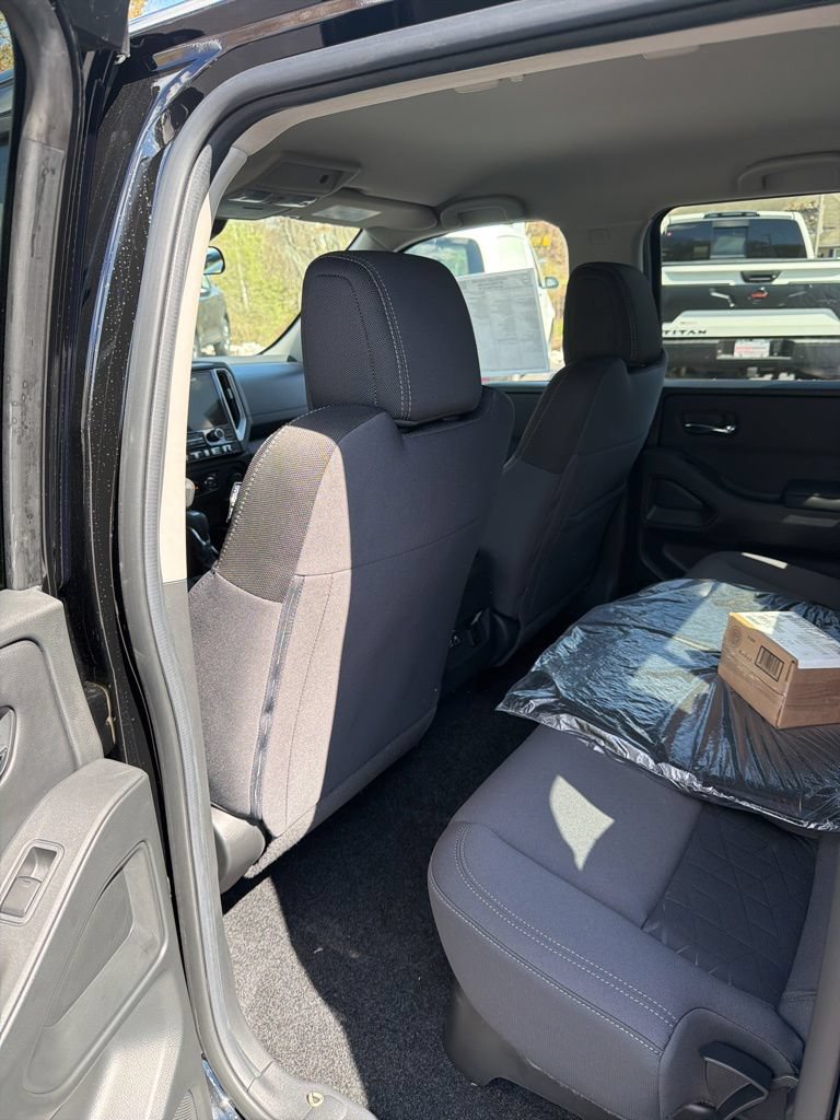 New 2026 Nissan Frontier SV w/ SV Convenience Package AWD/4WD image 18