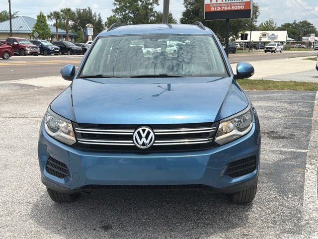 Used 2017 Volkswagen Tiguan S FWD image 2