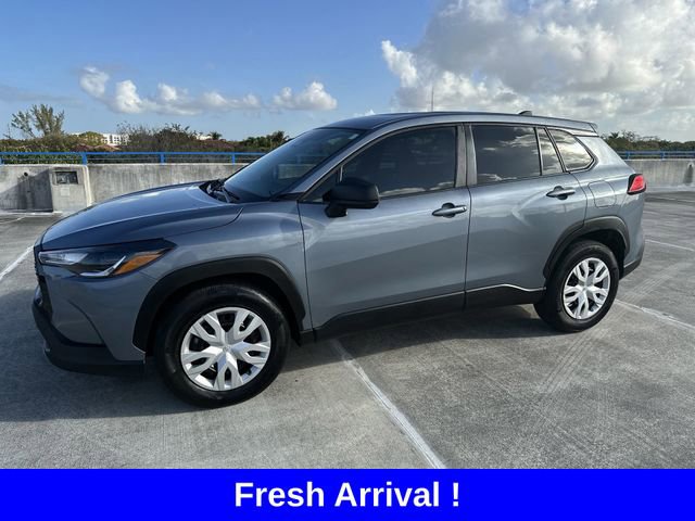Used 2024 Toyota Corolla Cross L image 31