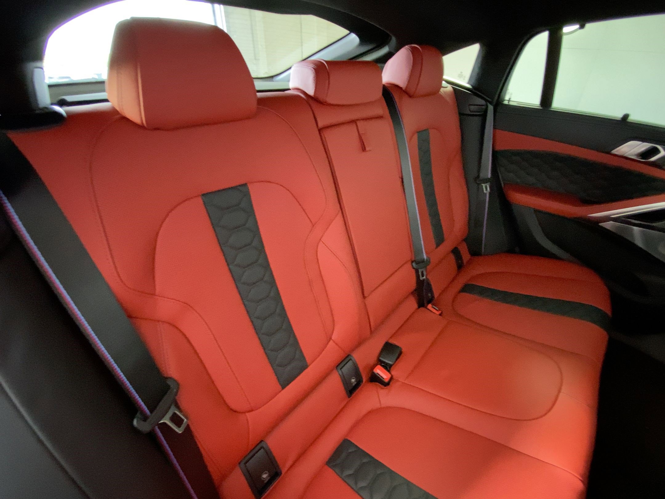 New 2026 BMW X6 M Competition w/ Executive Package image 31