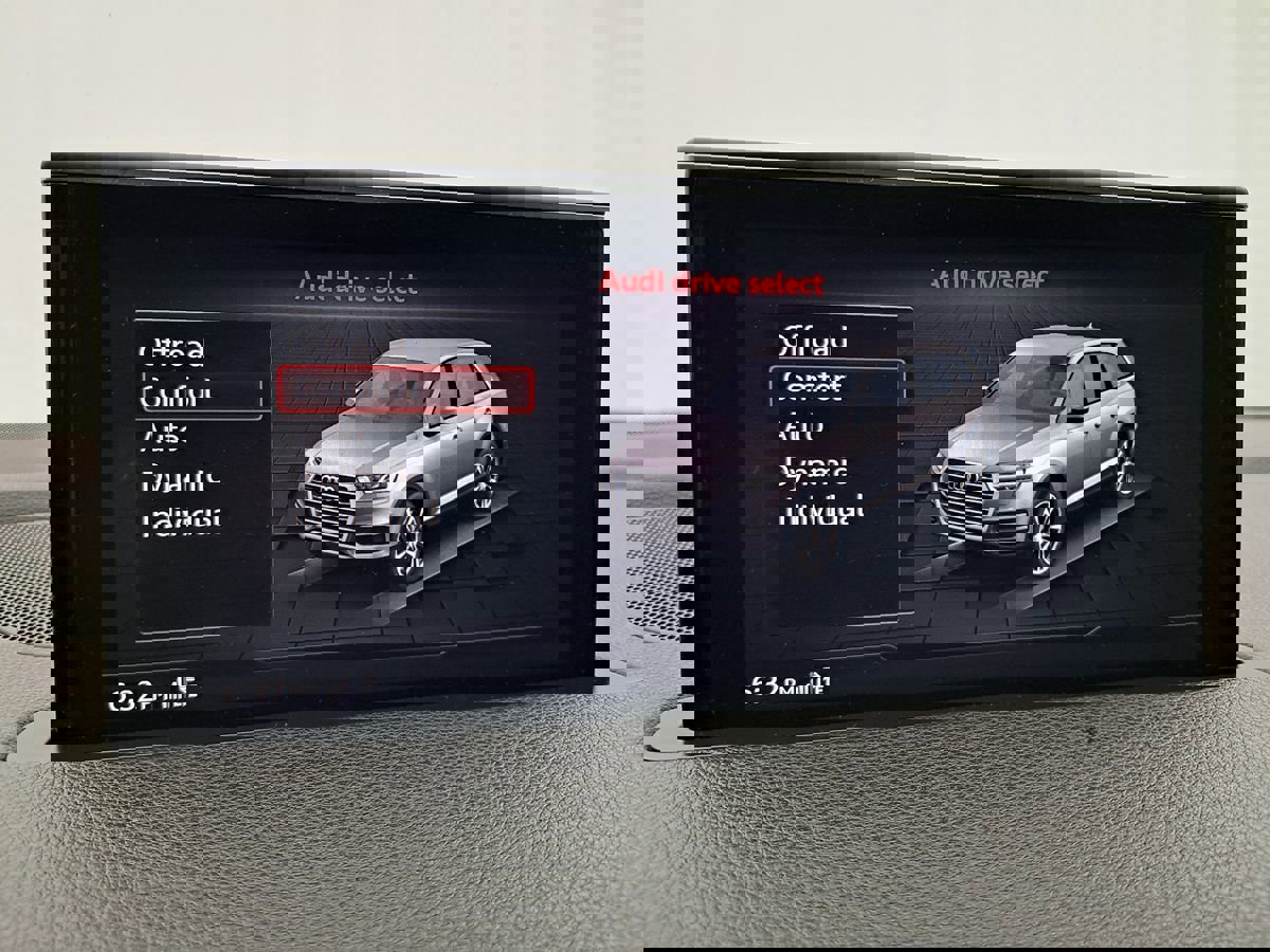 Used 2017 Audi Q7 3.0T Premium w/ Towing Package image 15