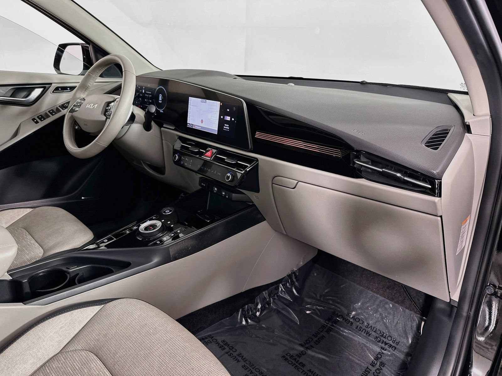 Used 2024 Kia Niro Wave FWD image 31