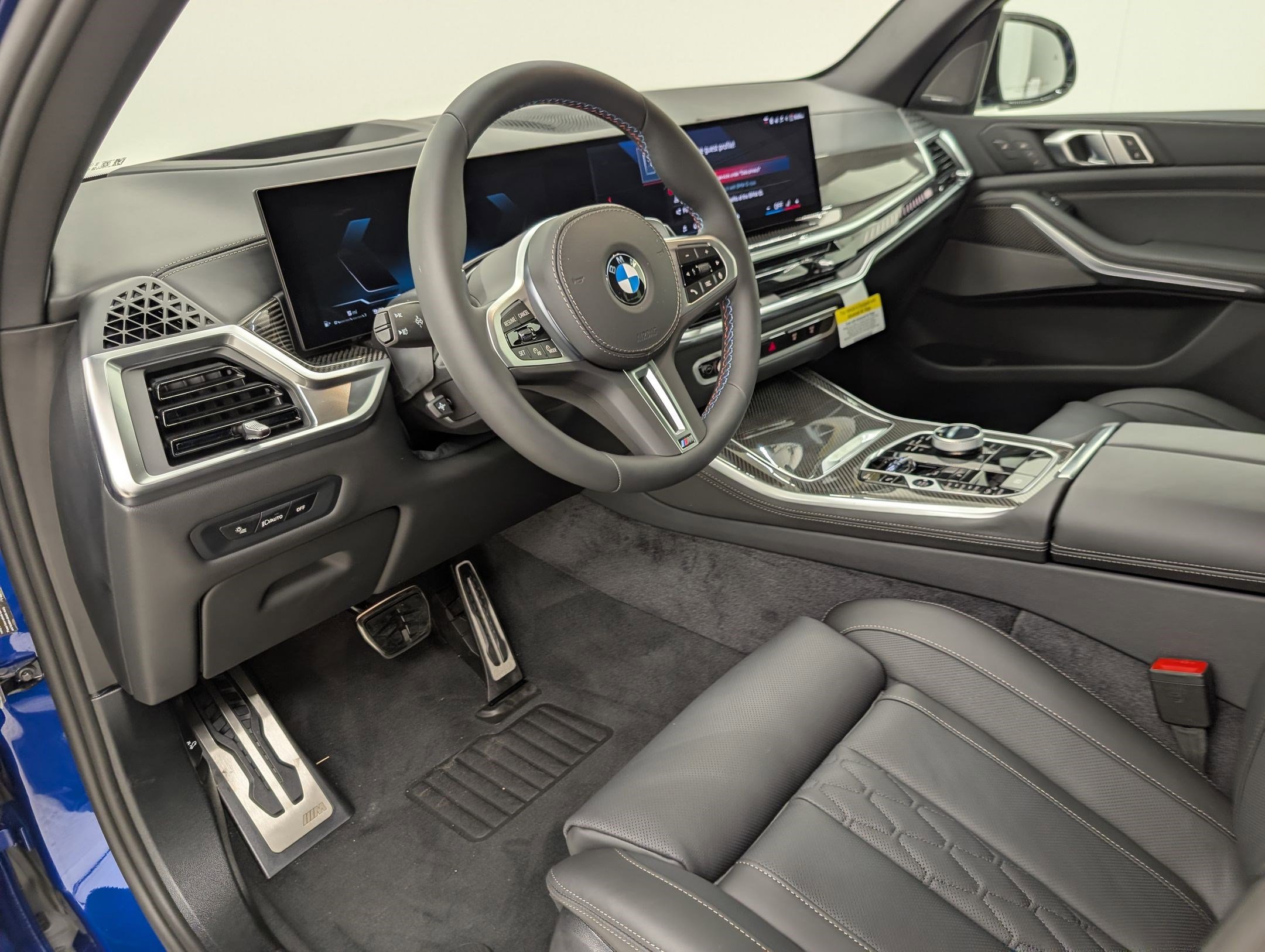 New 2026 BMW X5 M60i image 4