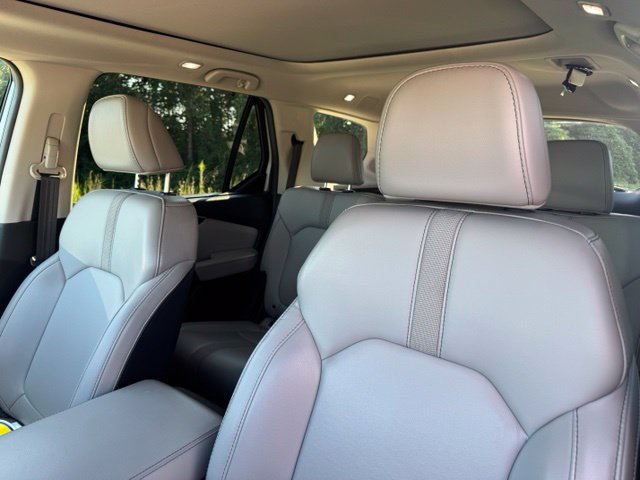 Used 2025 Honda Pilot Touring image 27