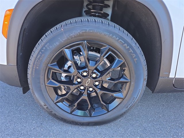 New 2026 Chevrolet Traverse LT w/ Midnight/Sport Edition image 9