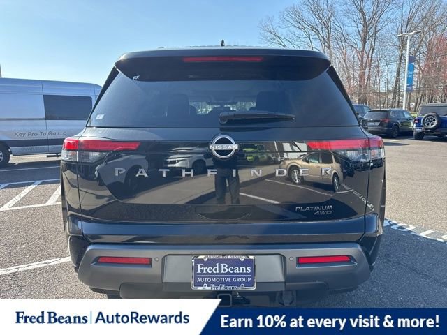 New 2026 Nissan Pathfinder Platinum w/ Cargo Package image 7