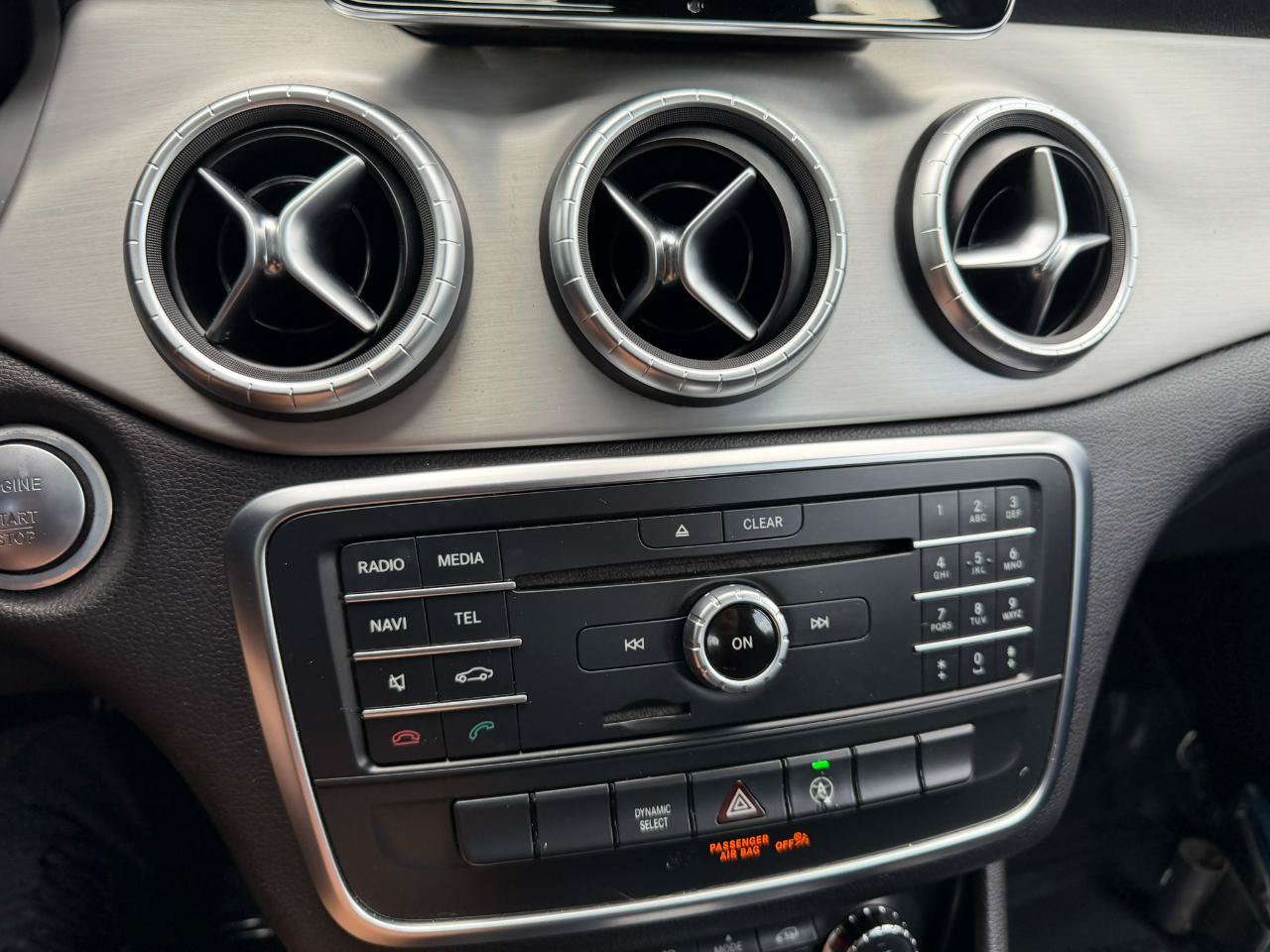 Used 2016 Mercedes-Benz CLA 250 image 29