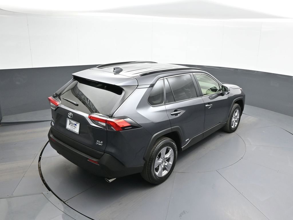 Certified 2025 Toyota RAV4 XLE w/ Convenience Package AWD/4WD image 39