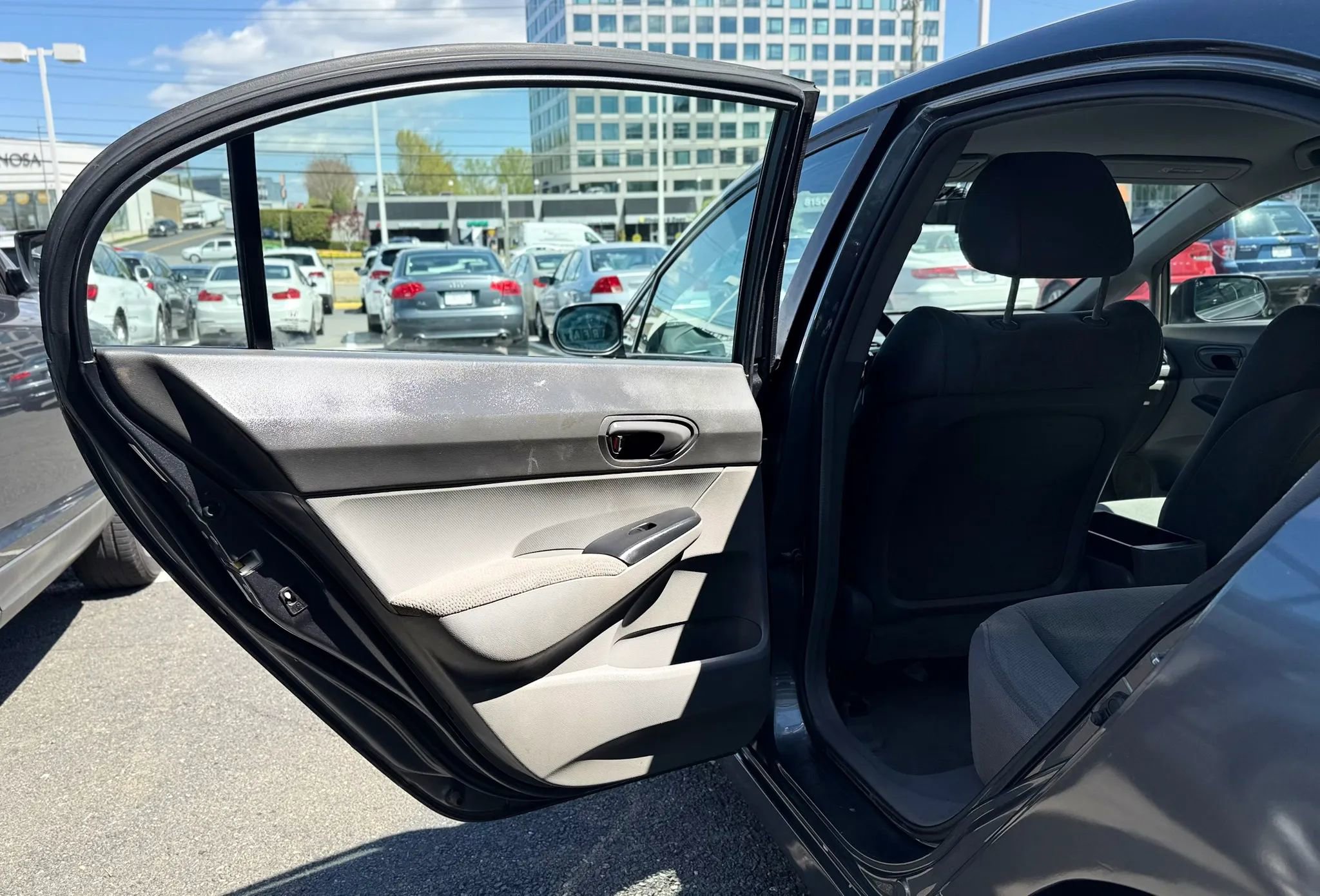 Used 2010 Honda Civic DX-VP image 19