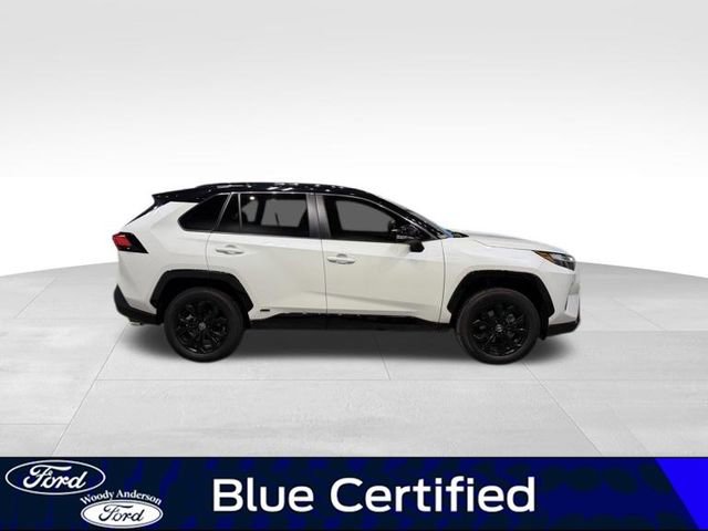 Used 2022 Toyota RAV4 XSE AWD/4WD image 5