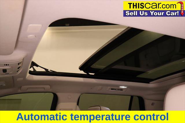 Used 2021 GMC Yukon Denali w/ Denali Premium Package image 18