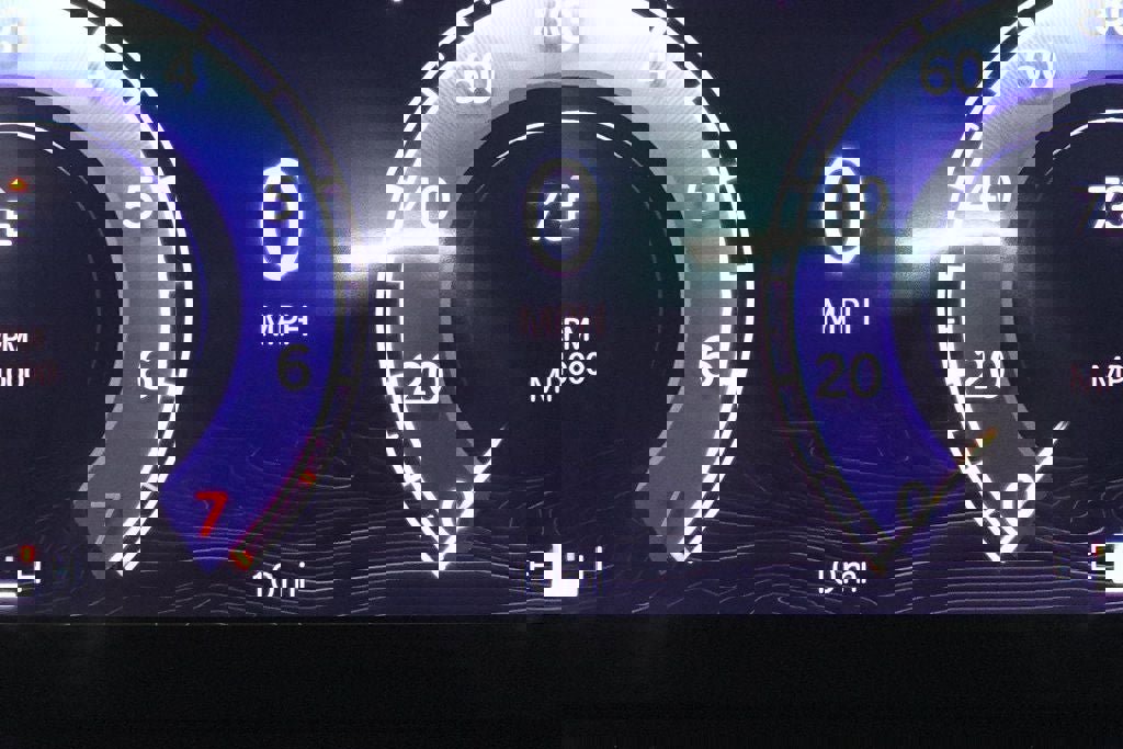 New 2025 Jeep Grand Cherokee L Limited w/ Luxury Tech Group II image 16