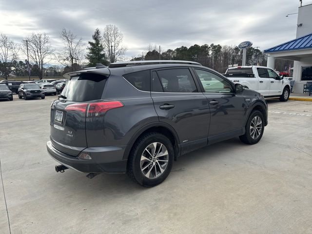 Used 2018 Toyota RAV4 XLE image 8