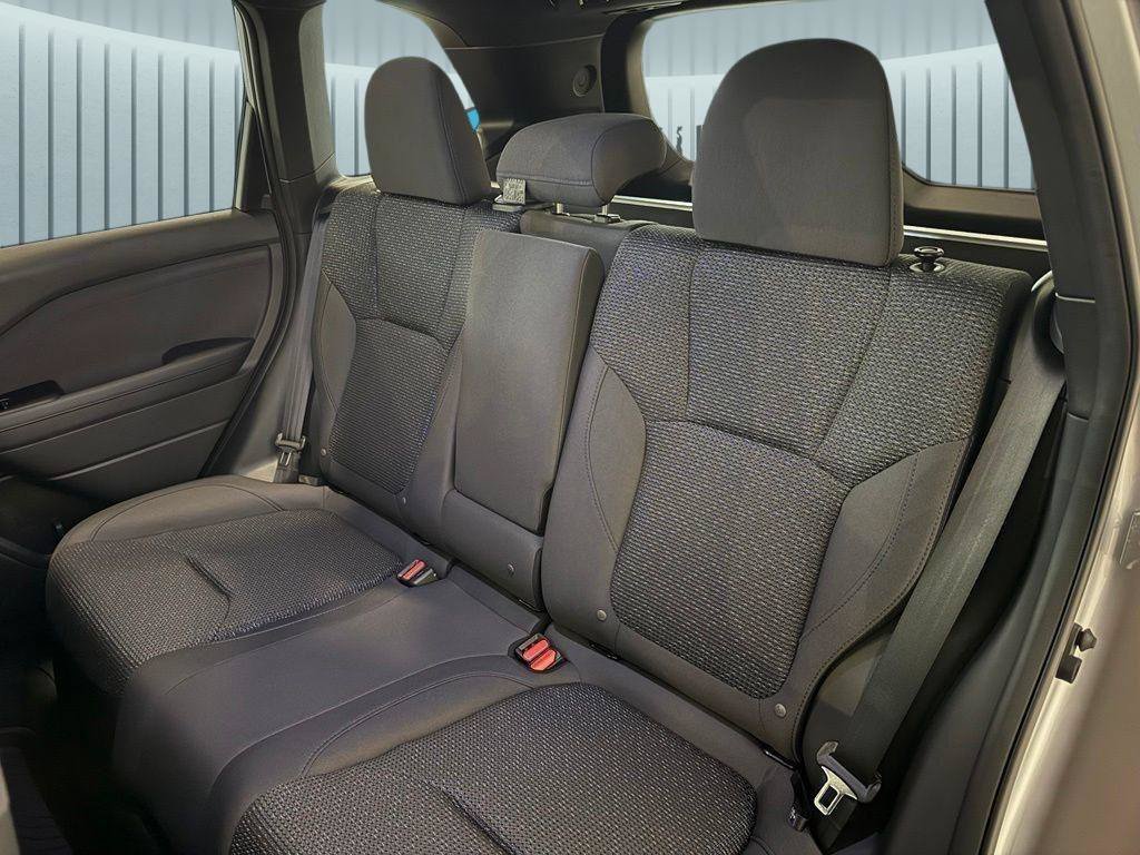 Certified 2025 Subaru Forester Premium AWD/4WD image 20