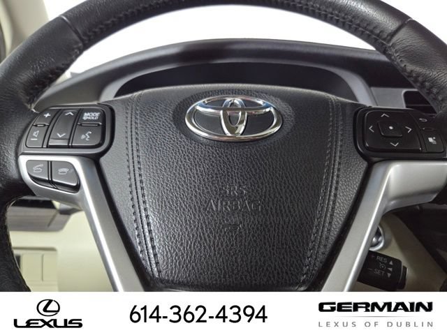 Used 2015 Toyota Sienna XLE FWD image 22